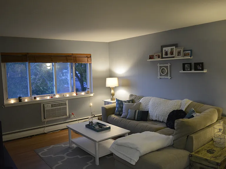 2342 S Austin St — Photo 15
