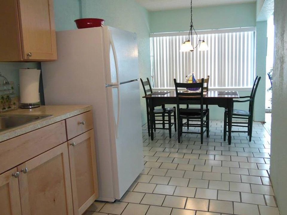 1st image of 14401 Commodores Dr Unit 202