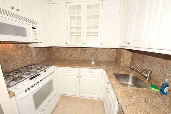 Rented by Bien Realty Ltd | media 2