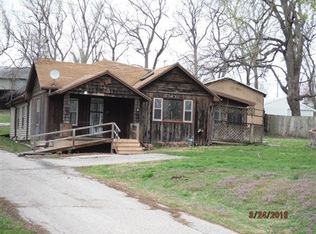 3945 Easton Rd, Saint Joseph, MO 64503