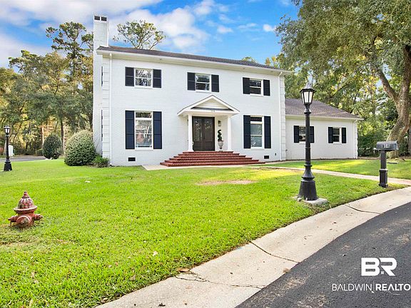 3rd image of 104 Alsway Ct