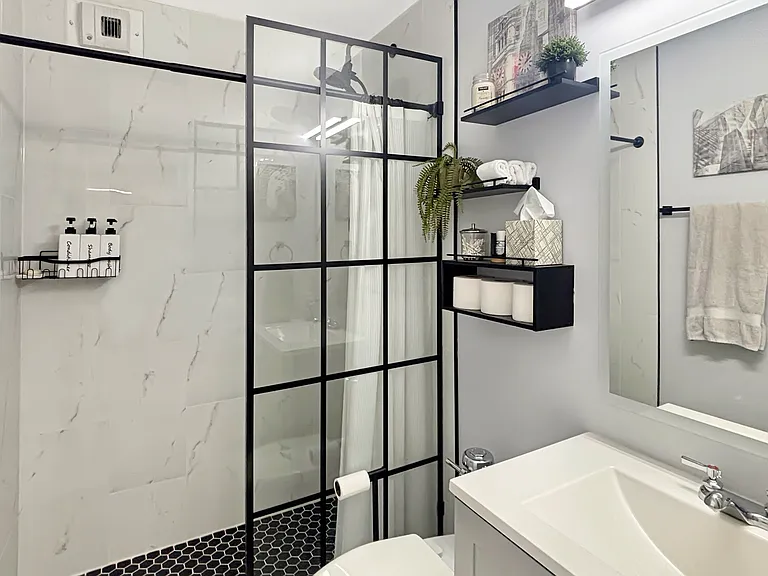 3550 N Lake Shore Dr #817 — Photo 10
