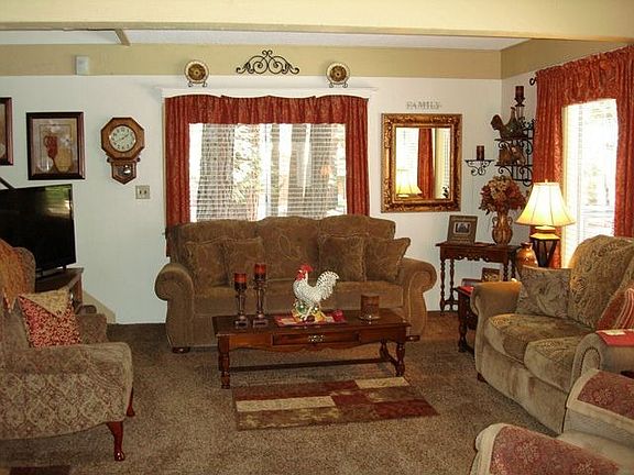 4th image of 30525 Sleepy Hollow Dr