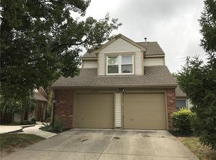 3042 Bayberry Ct W, Carmel, IN 46033