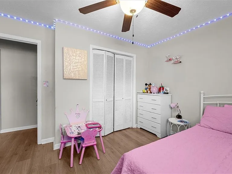 4041 Woodbridge Ct — Photo 15