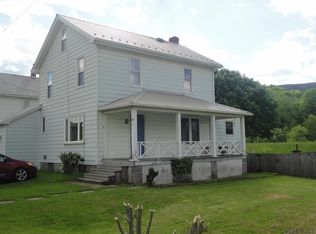 114 Post Office St, Boynton, PA 15532