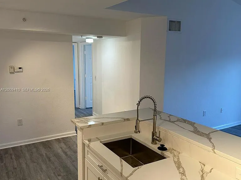 15422 SW 284th St #7306 — Photo 10