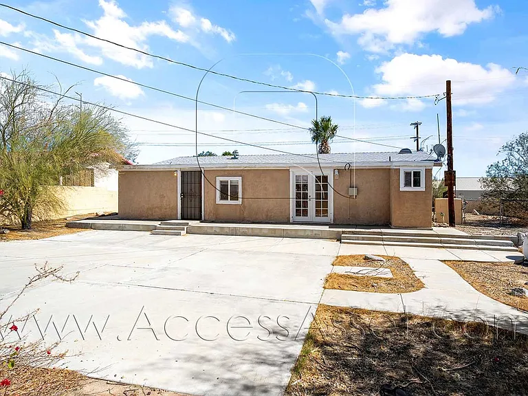 13175 Little Morongo Rd — Photo 1