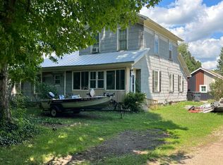 965 Miller Rd, Plainwell, MI 49080