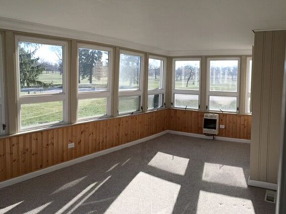 Sunroom with gas heater