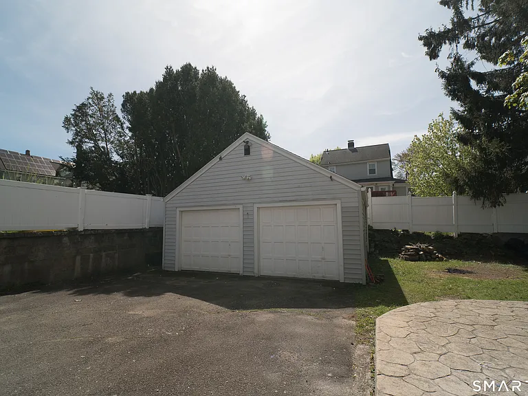 113 Clark St — Photo 23