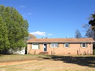 640 Golden Creek Rd, Liberty, SC 29657