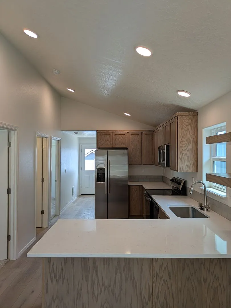 New Single Level Home in New SunRidge Community — Photo 3