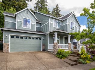 132 SW 105th Ter, Portland, OR 97225