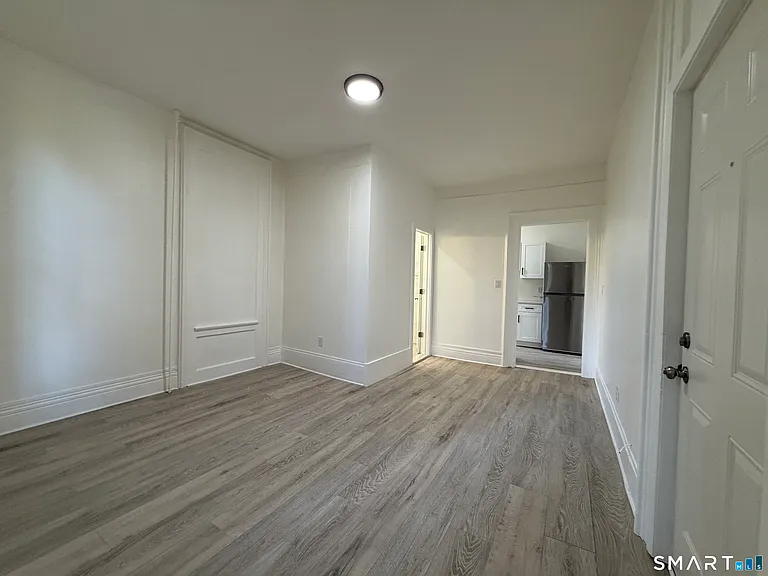 44 Franklin St — Photo 2