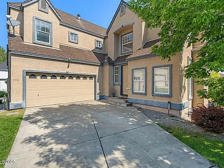 3516 Brassie Dr — Photo 1