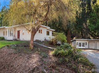 23215 Vashon Hwy SW, Vashon, WA 98070