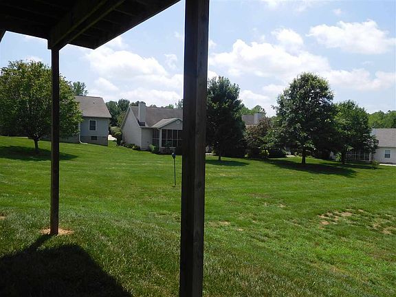 4th image of 2439 N Stonelake Cir