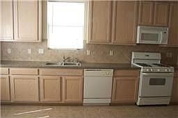 2nd image of 161 Snug Harbor Dr