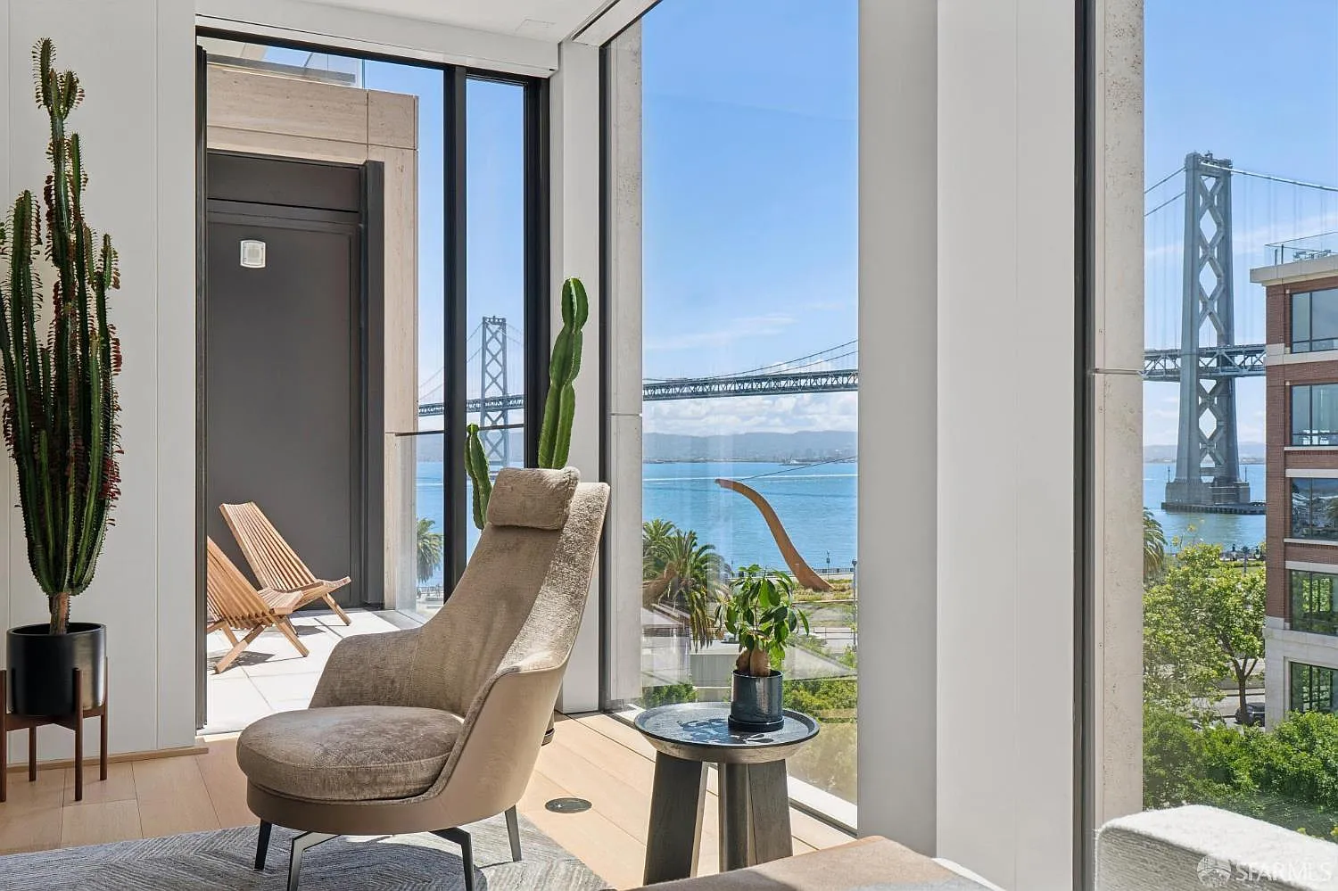 1 bed, 2.0 bath, 1082 sqft, $10,000 — Photo 2