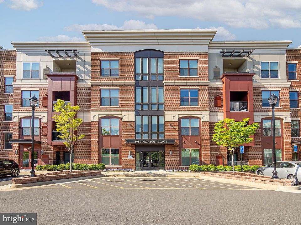 1st image of 3989 Norton Pl #407