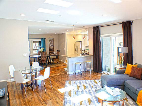 2nd image of 814 N Sparks St