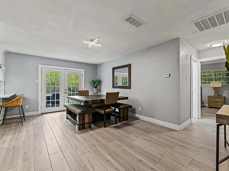 3800 Driskell Blvd — Photo 5