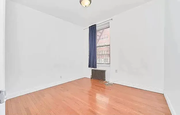 Rented by Compass | media 19