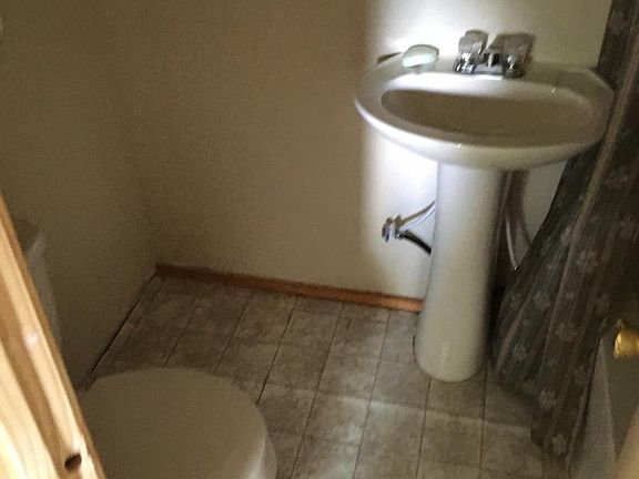 5th image of 64 Pleasant Hill Dr APT 102