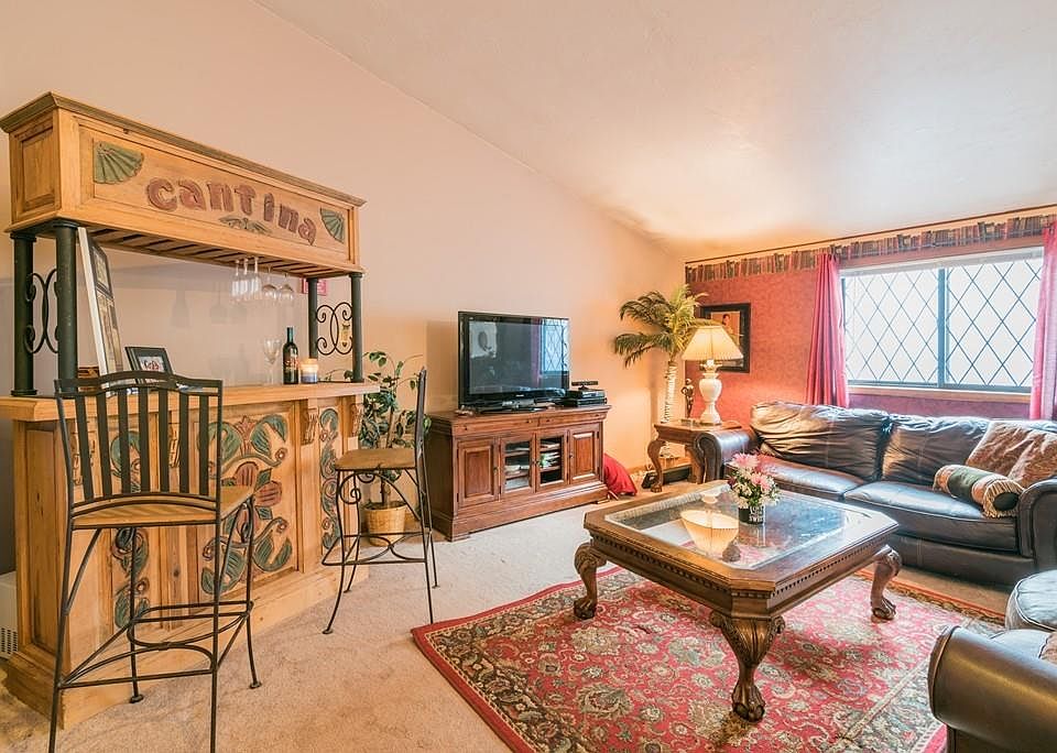 48 Lovering St APT 8, Medway, MA 02053 Zillow