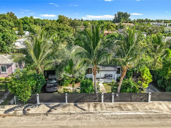 10045 SW 172nd St, Miami, FL 33157