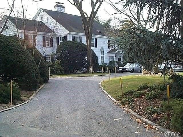 1st image of 1312 Club Dr