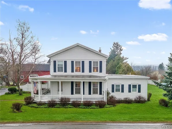 3046 Seneca Tpke, Canastota, NY 13032