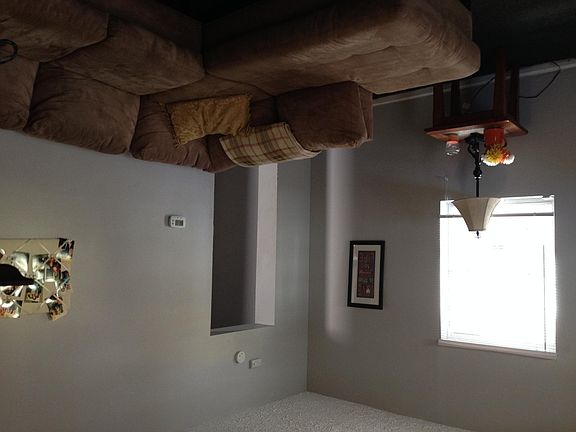 3rd image of 2338 Clifton Ave