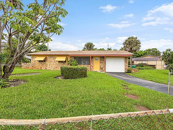 3rd image of 3641 NW 5th Pl