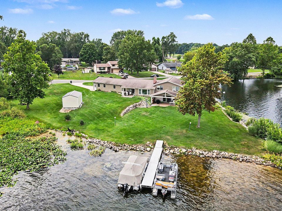 1st image of 46726 Prospect Dr