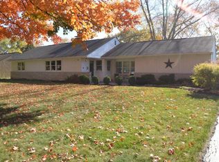2141 Cresthill Dr, Columbus, OH 43221
