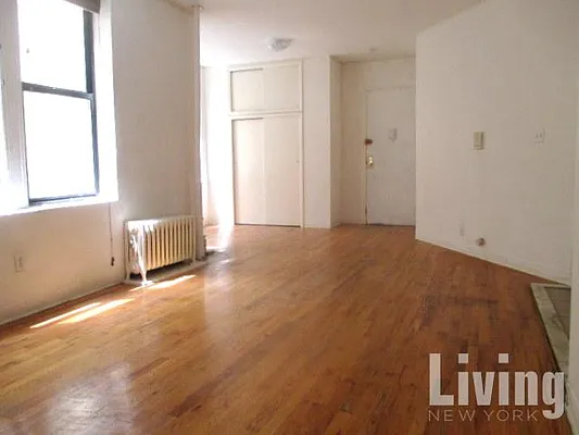 Rented by Living New York | media 18