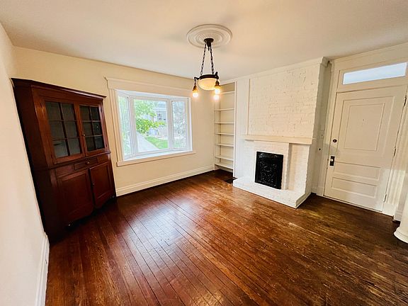 5th image of 3534 Larkspur Ave