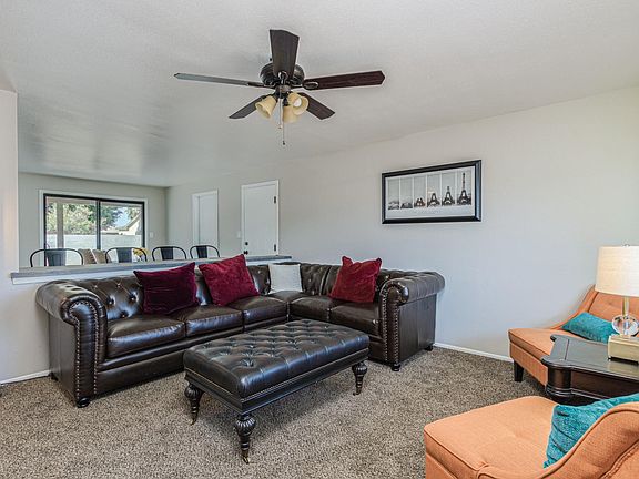 4th image of 3553 E Winchcomb Dr