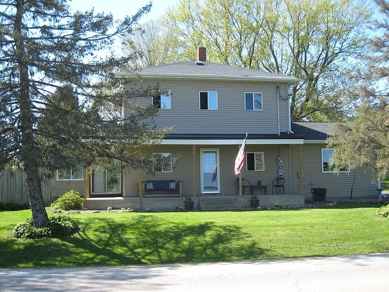 1st image of 410 North St #58