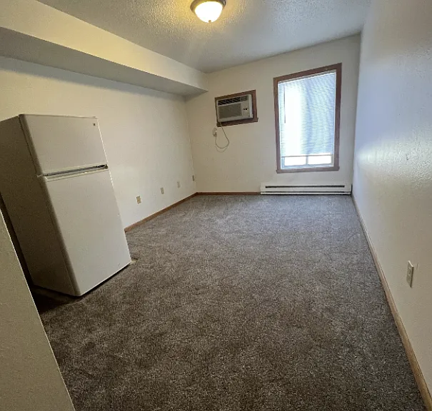 Daybreak Place — Photo 10