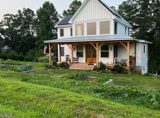 158 Horseshoe Lake Rd, Long Creek, SC 29658