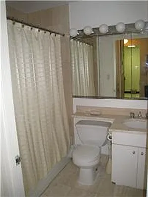 Rented by R New York | media 48