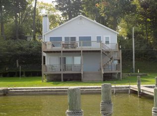 8125 Shady Dr, Watervliet, MI 49098