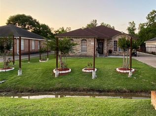 7841 Swiftwater Ln, Houston, TX 77075