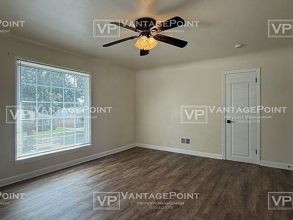 4th image of 1033 Winford Ave