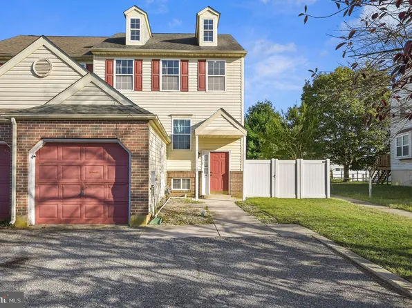 136 Thames Dr, Dover, DE 19904