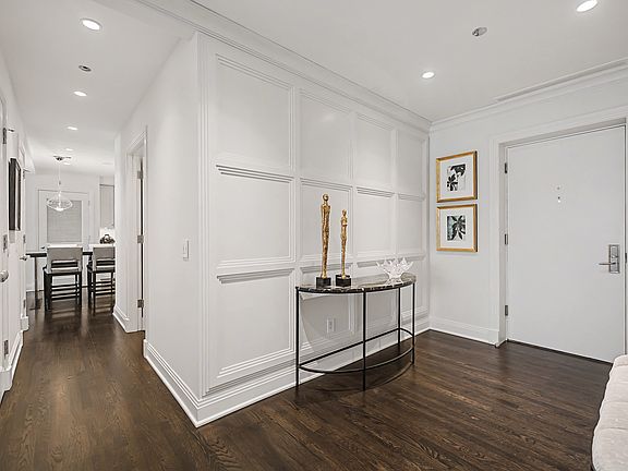 3rd image of 840 N Lake Shore Dr APT 302