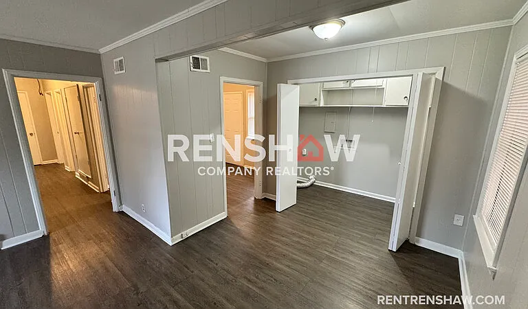 1379 Rolling Hills Dr — Photo 6